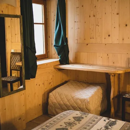 Hotel apartamentowy Les Fleurs Pila (Valle d'Aosta)