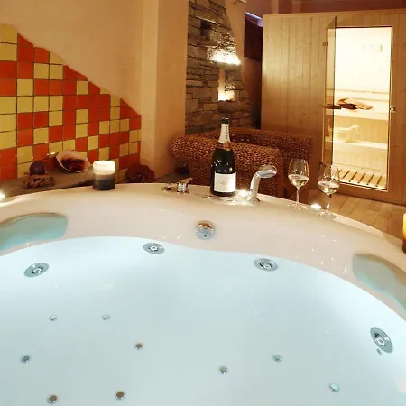 Les Fleurs 3* Pila (Valle d'Aosta)