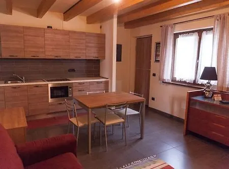 Les Fleurs Aparthotel 3*