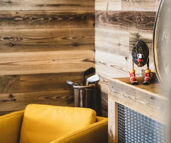 Les Fleurs Апарт-отель 3*