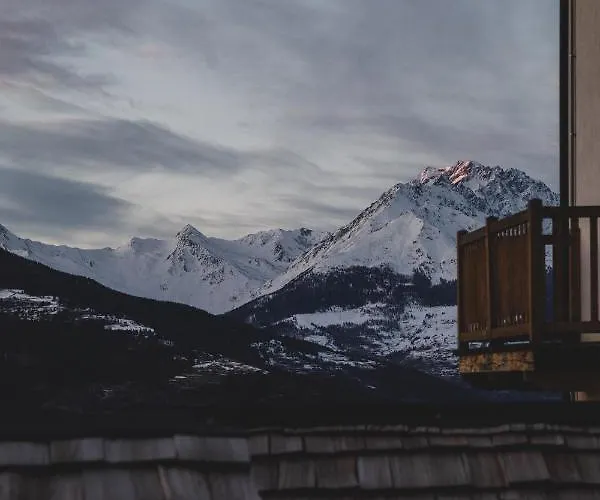 Les Fleurs 3* Pila (Valle d'Aosta)