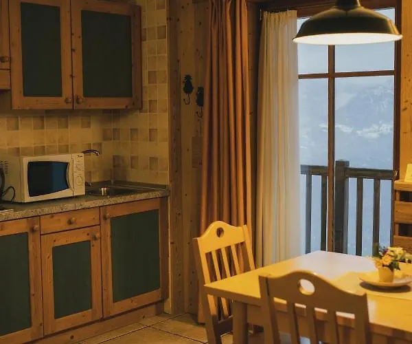 Hotel apartamentowy Les Fleurs 3*